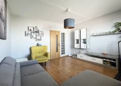 PRENAJATÉ | Zariadený 2i byt na začiatku Petržalky